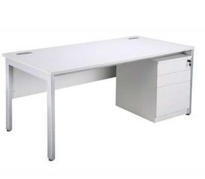 BAS4 desk